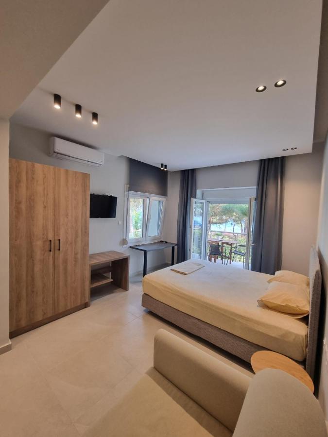 Estrella Rooms Nea Kallikrateia Экстерьер фото