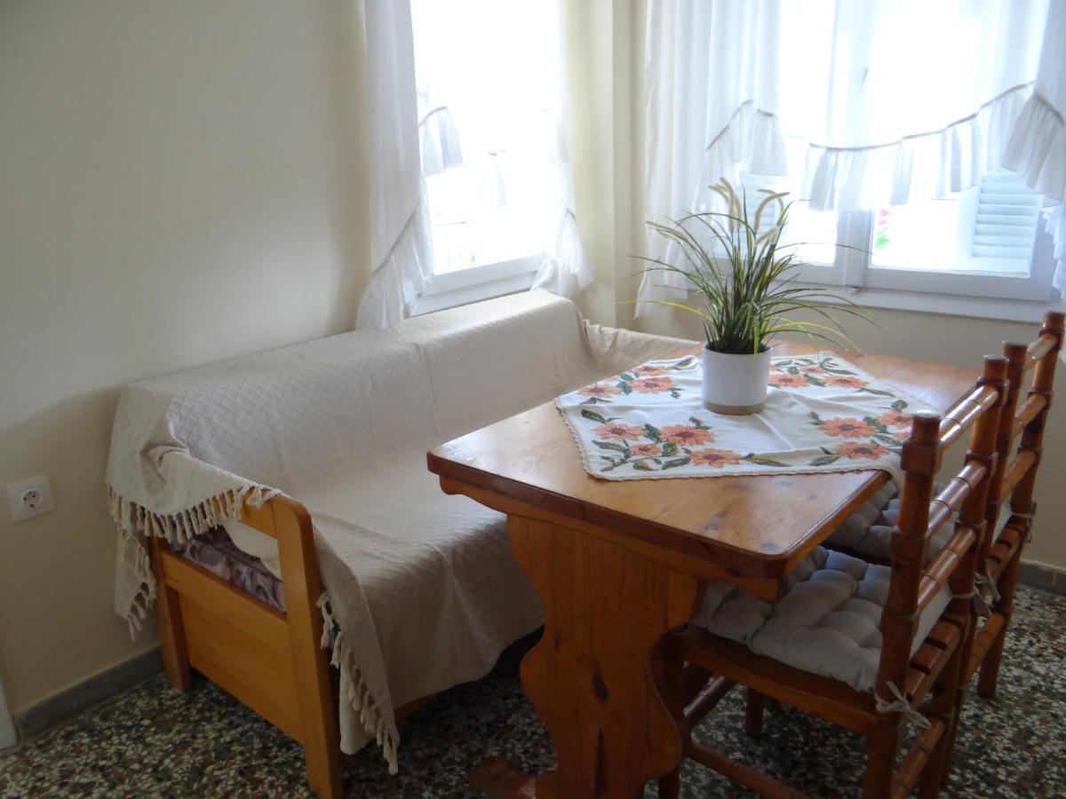 Estrella Rooms Nea Kallikrateia Экстерьер фото